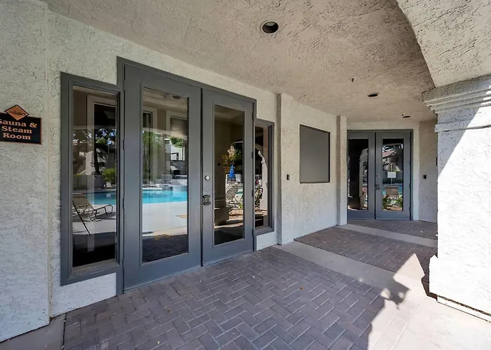 Cozy North W Pool & Gym Access Scottsdale