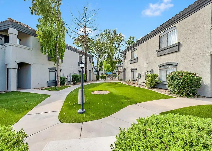 Cozy North W Pool & Gym Access Scottsdale